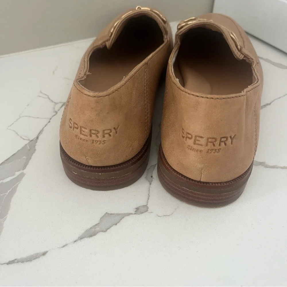 Sperry , Women’s Tan Speery seaport buckle, women’s Loafers, Size 10